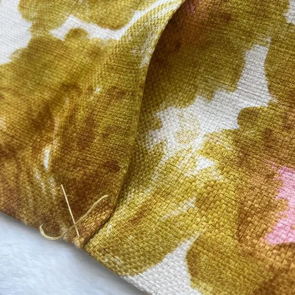 New Talbots Cotton Skirt, Flower Pattern, Size 4 Petite - Picture 3 of 6